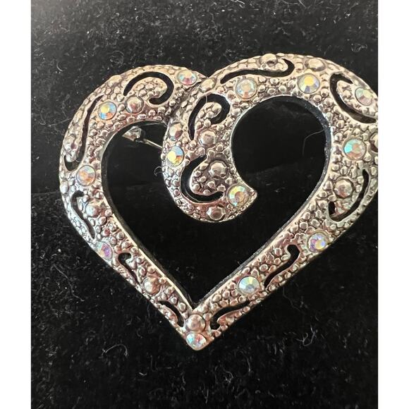 NWOT Faux Marcasite Heart with Aurora Borealis Crystal Rhinestones Brooch Pin - Picture 3 of 7